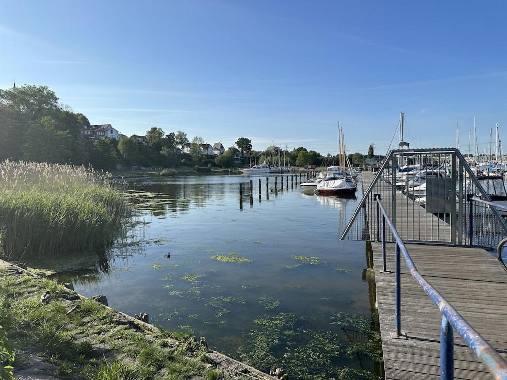 Urlaub In Einer Historischen Wassermuehle An Der Trave Lübeck Dış mekan fotoğraf