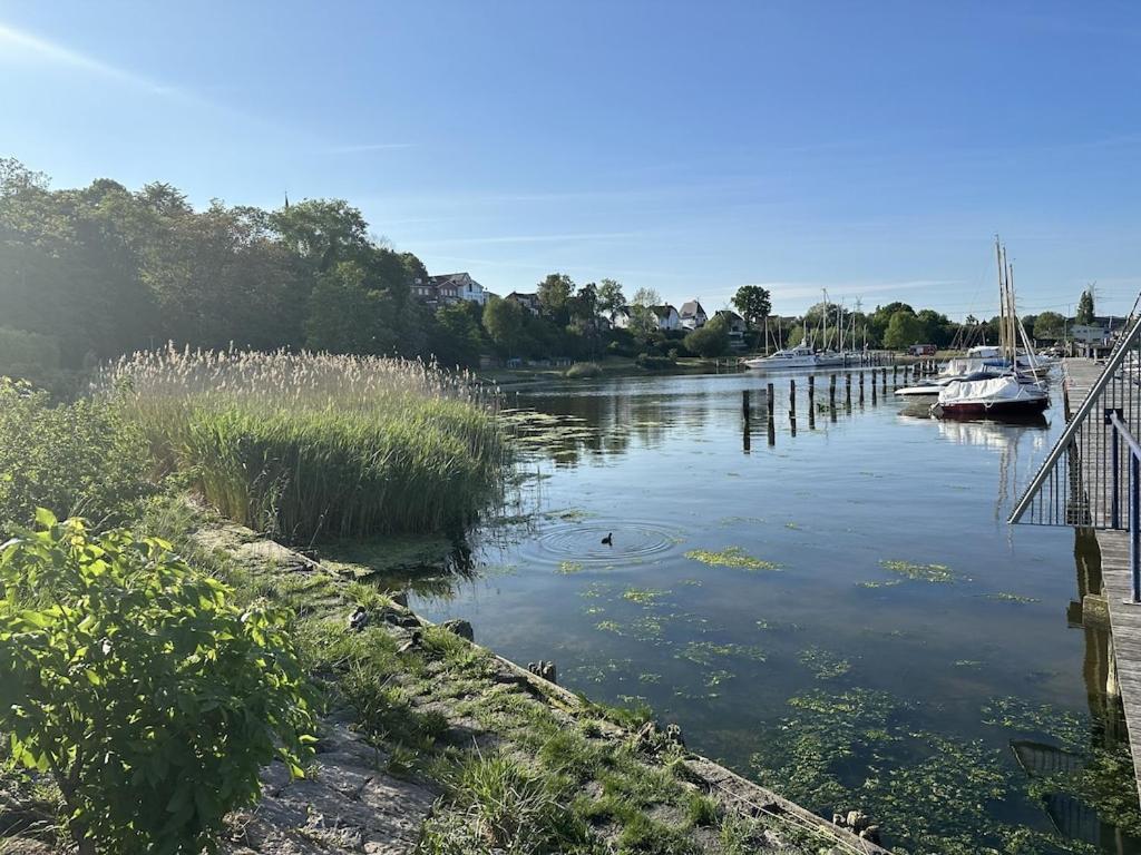 Urlaub In Einer Historischen Wassermuehle An Der Trave Lübeck Dış mekan fotoğraf